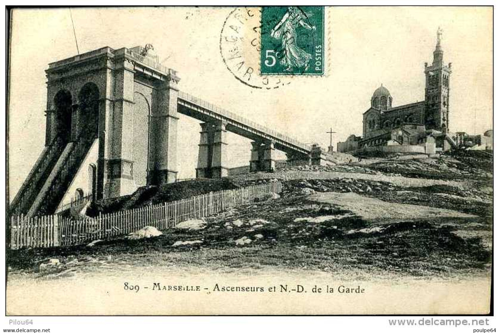 Ascenseurs De Notre-Dame De La Garde à Marseille (13) - CPA) - Funiculaires
