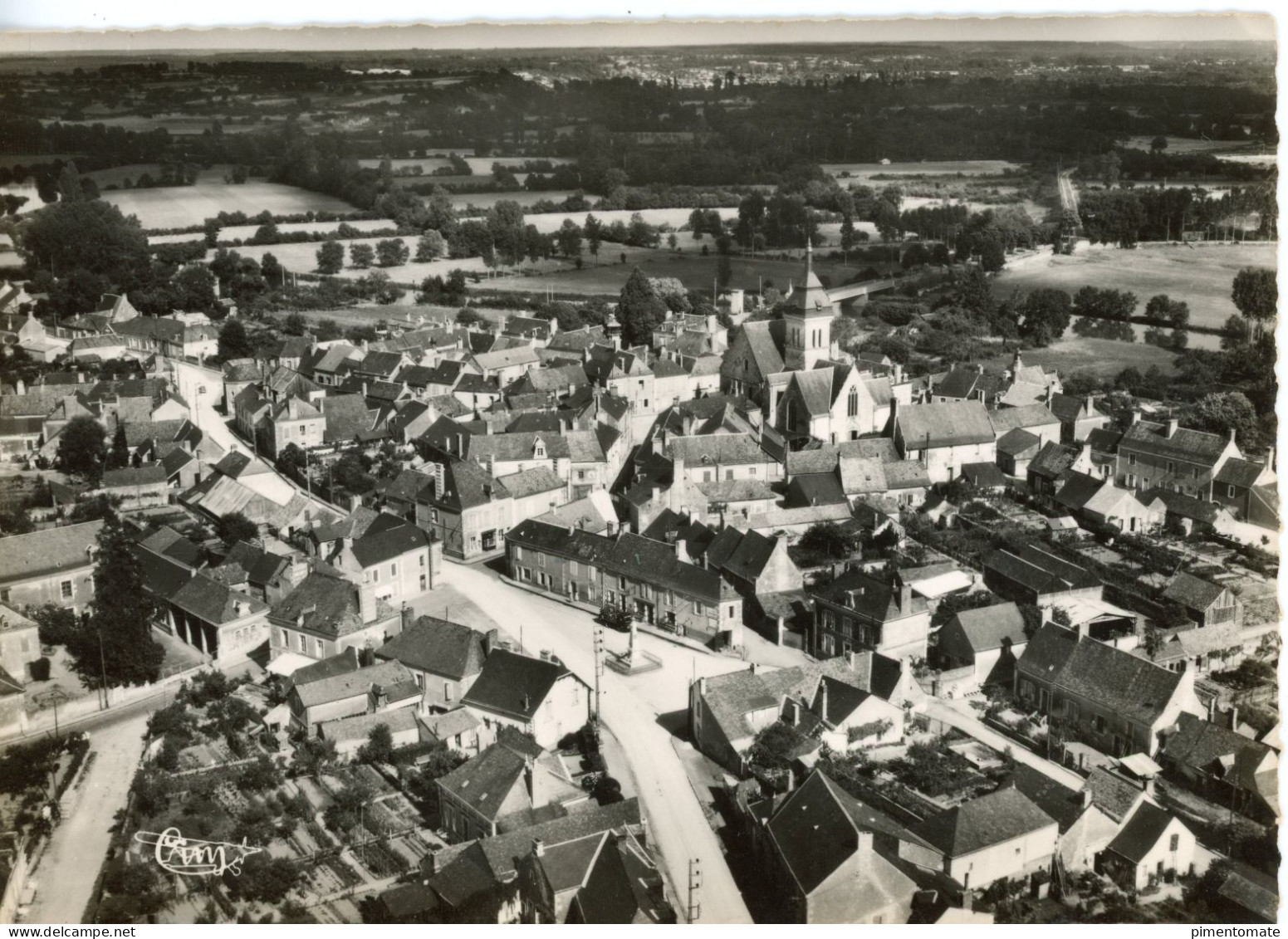 LUCHE PRINGE VUE GENERALE AERIENNE - Luche Pringe