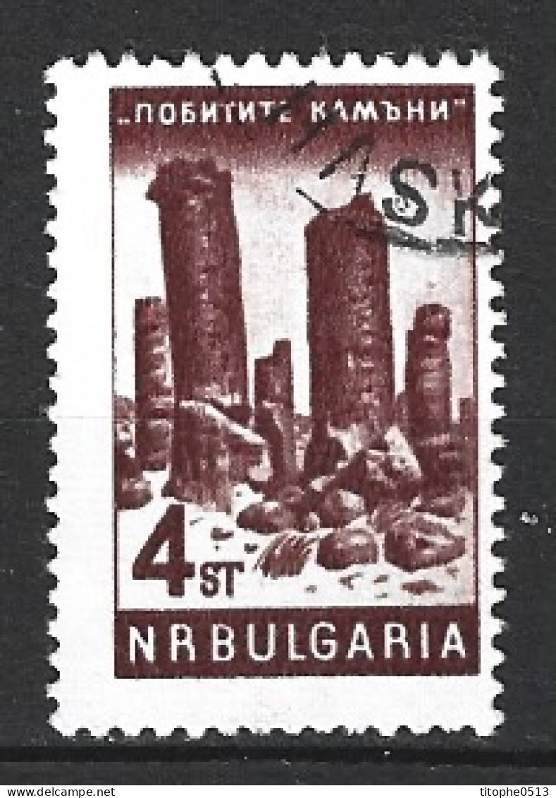 BULGARIE. N°1288 Oblitéré De 1964. Pierres Levées Près De Varna. - Mountains