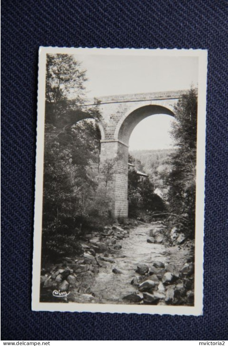 43 - MONTFAUCON DU VELAY : Pont De La Vache - Montfaucon En Velay