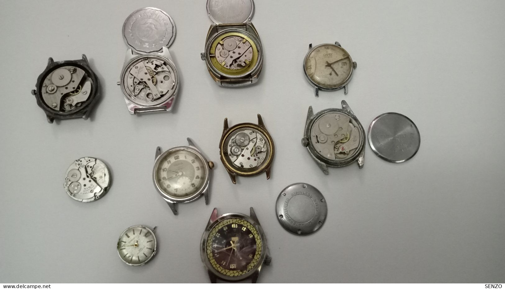 LOT DE 10 MONTRE MÉCANIQUE EN PANNE - Watches: Old