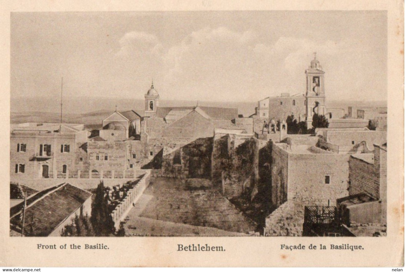 BETHLEHEM - FRONT OF THE BASILIC - Palestine