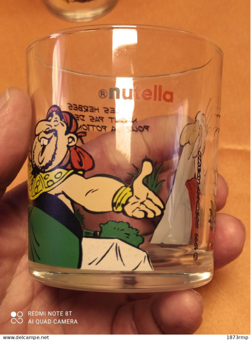 VERRE ASTERIX ET OBELIX, PANORAMIX LES HERBES, GOSCINY UDERZO® NUTELLA® 1999 - El Arte De La Mesa