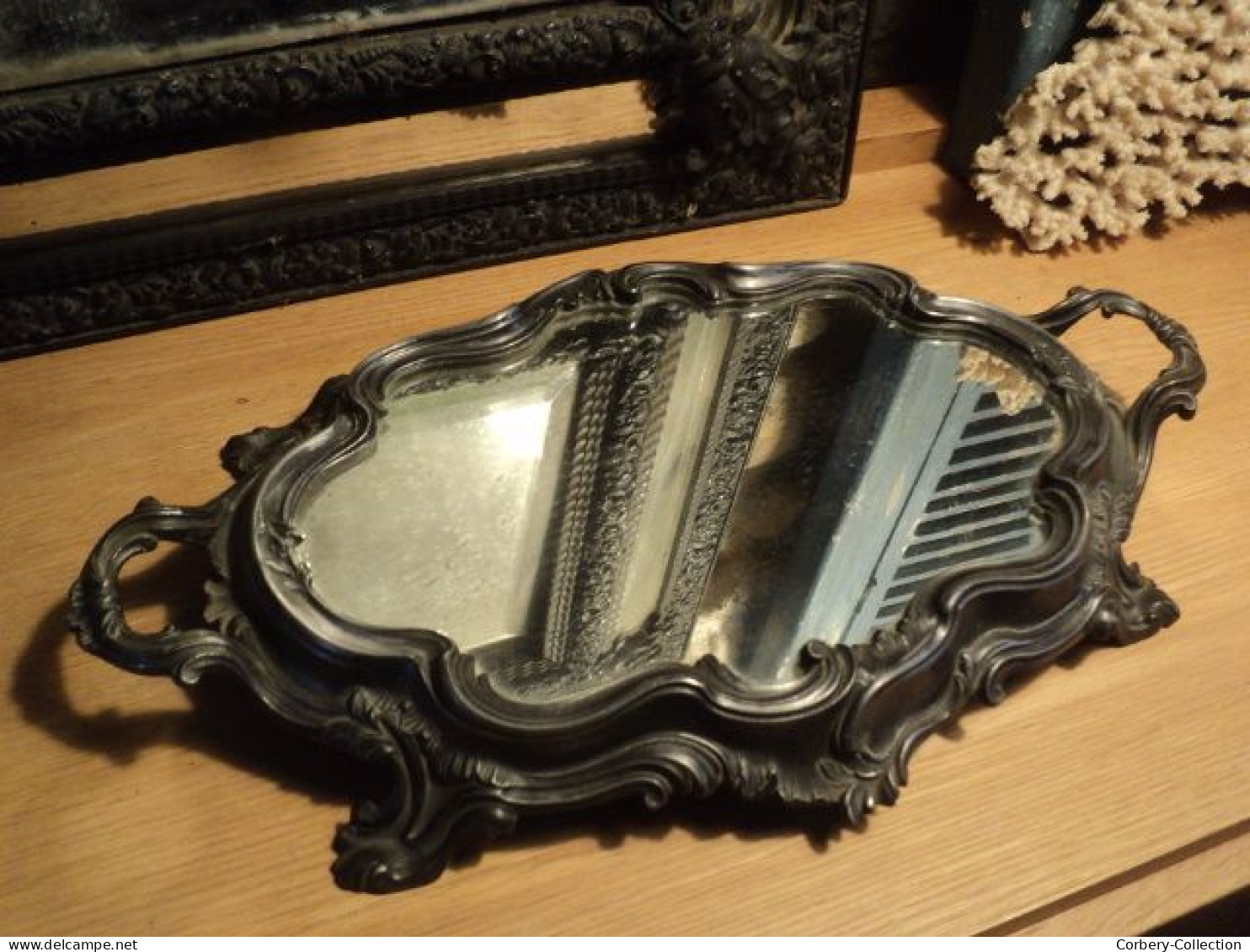 Surtout De Table Miroir En Régule Style Louis XV. - Altri & Non Classificati