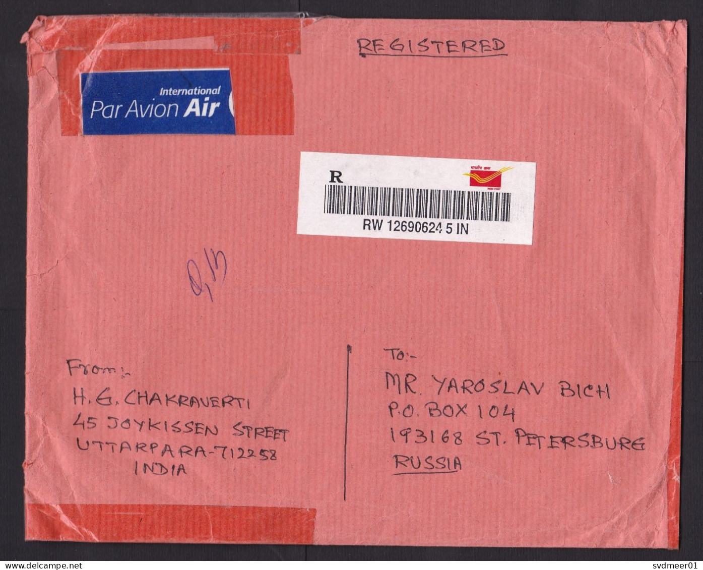 India: Registered Airmail Cover To Russia, 2011, ATM Machine Label, CN22 Customs Declaration Form (damaged) - Lettres & Documents