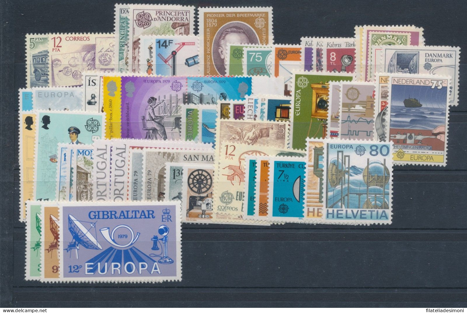 1979 EUROPA CEPT, Annata Completa, Francobolli Nuovi, "Storia Postale" 31 Paesi 68 Valori MNH** - Full Years