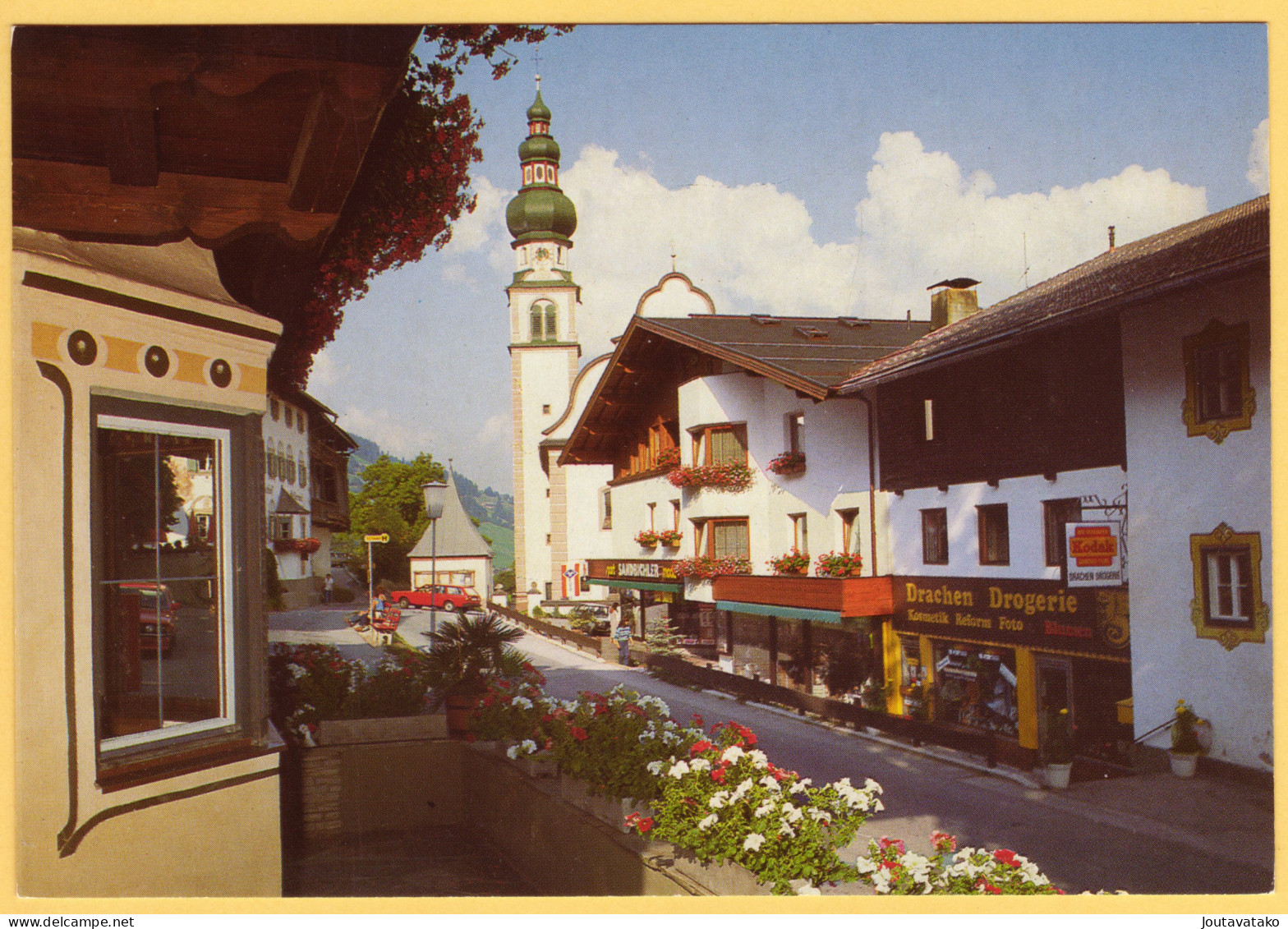 Kirche, Geschäft, Church, Shops - Oberau, Hochtal Wildschönau, Tirol, Austria - Wildschönau