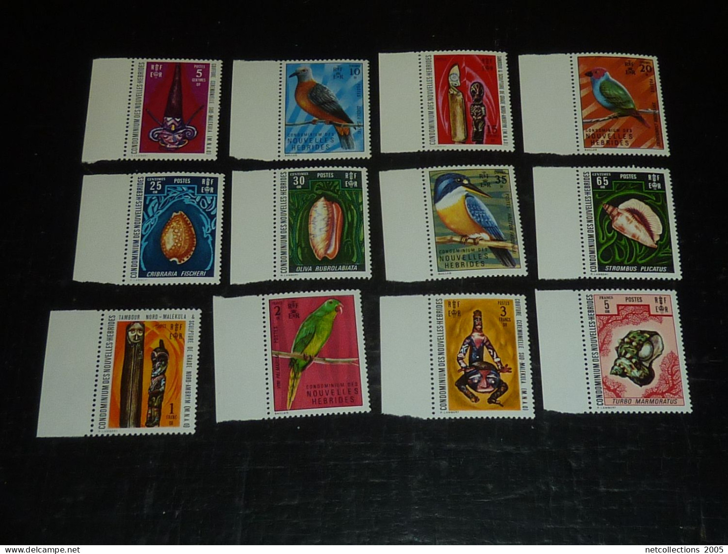 CONDOMINIUM DES NOUVELLES HEBRIDES 1972 N°326/337 - NEUFS SANS CHARNIERE (20/09) - Collections, Lots & Series