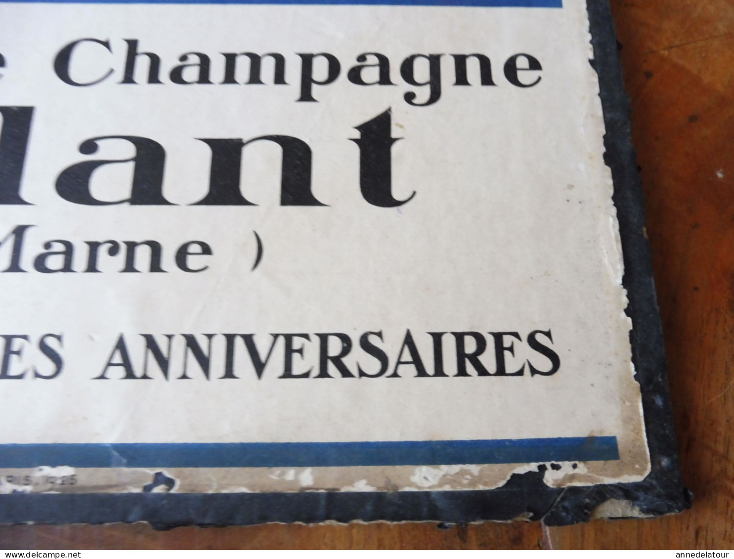 Plaque Publicitaire Grand Vin De Champagne MORLANT De La Marne (pétillant Breuvage) Dimension   37 X 27cm - Paperboard Signs