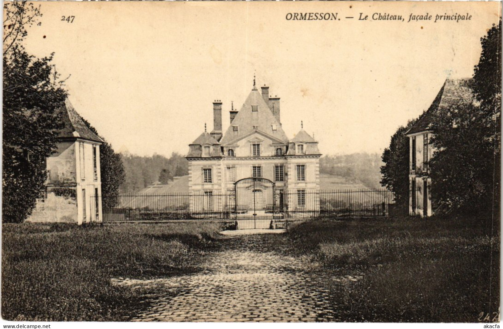 CPA ORMESSON-sur-MARNE Le Chateau - Facade Principale (1352574) - Ormesson Sur Marne