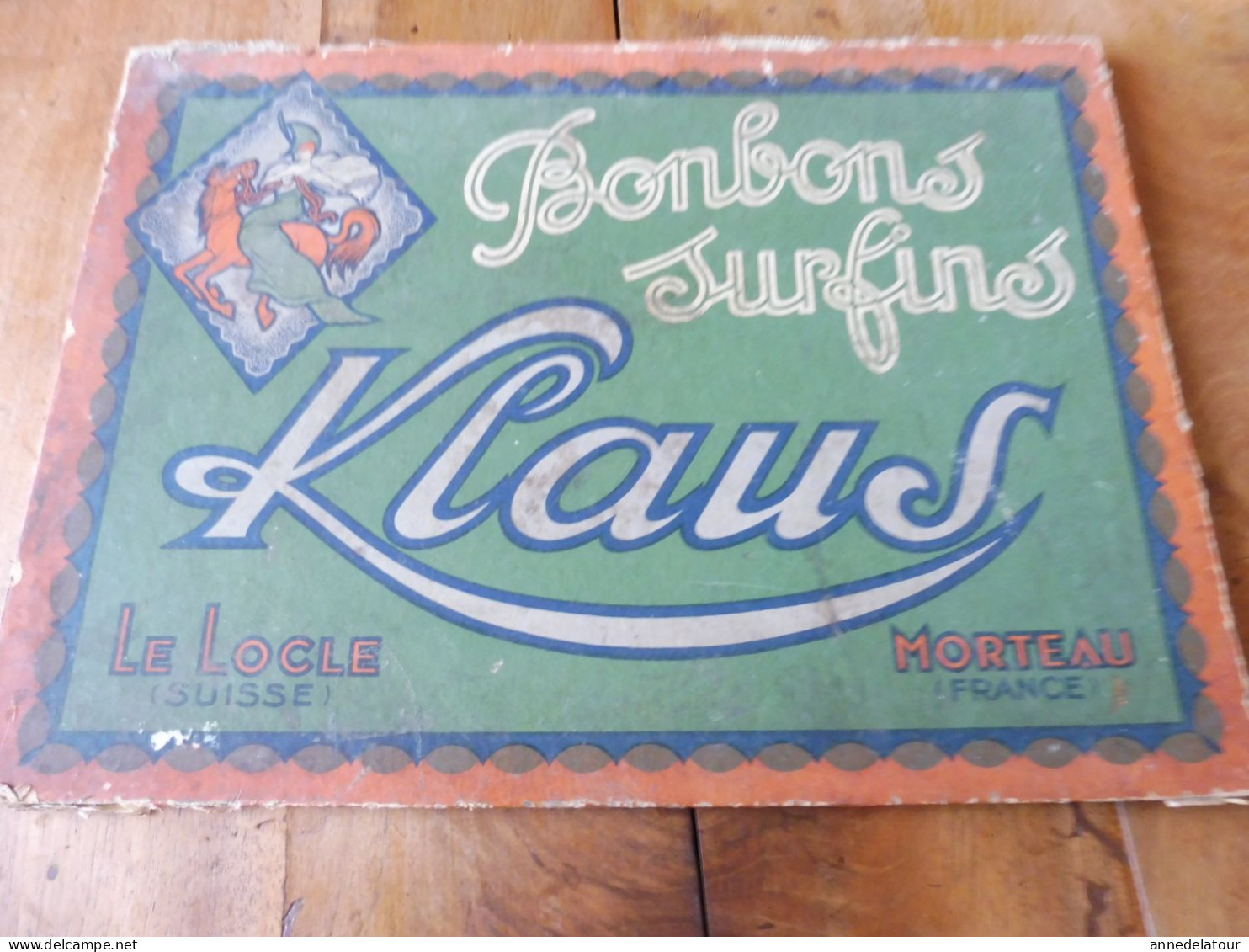 Plaque publicitaire recto-verso : BONBONS surfins  KLAUS  à Le Locle (Suisse) et Morteau (France)  dimension 32x 24cm