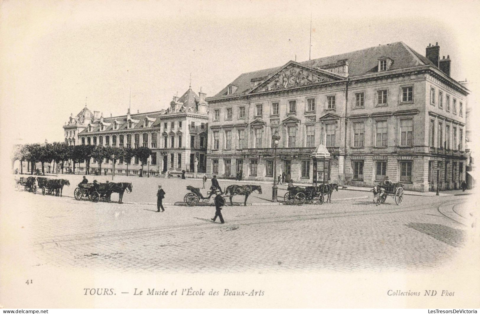 FRANCE - Tours - Le Musée Et L'école Des Beaux-Arts - Animé - Carte Postale Ancienne - Tours