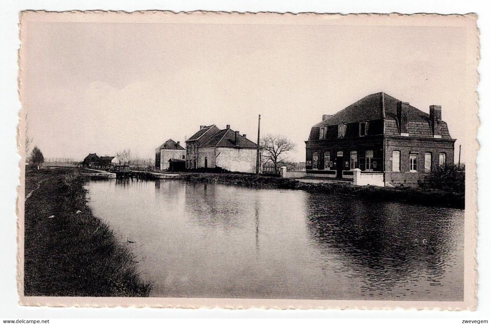 LEERS-NORD - L'Ecluse Et Vue Du Canal. - Estaimpuis