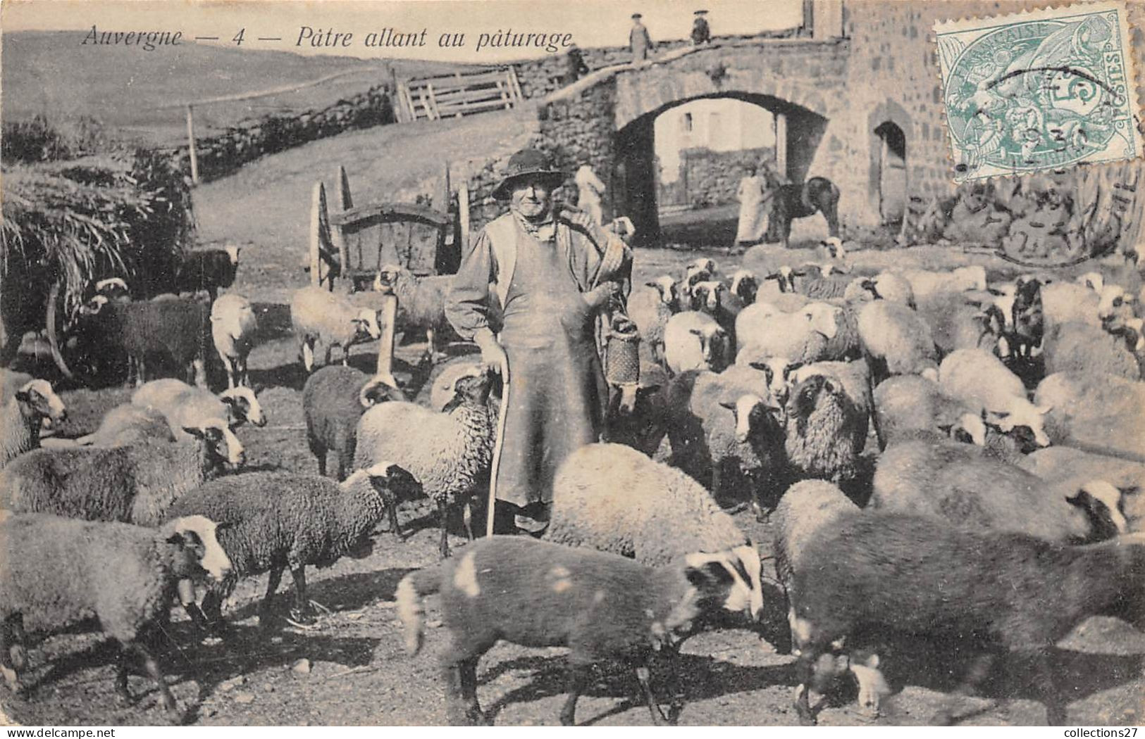 AUVERGNE- PÂTRE ALLANT AU PÂTURAGE - Allevamenti