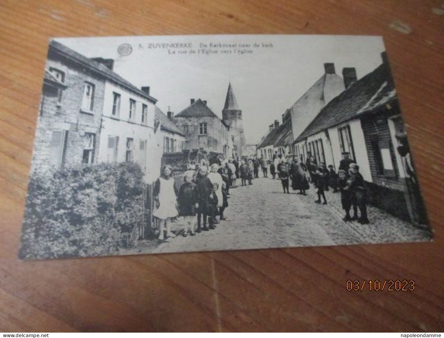 Zuienkerke, De Kerkstraat Naar De Kerk - Zuienkerke