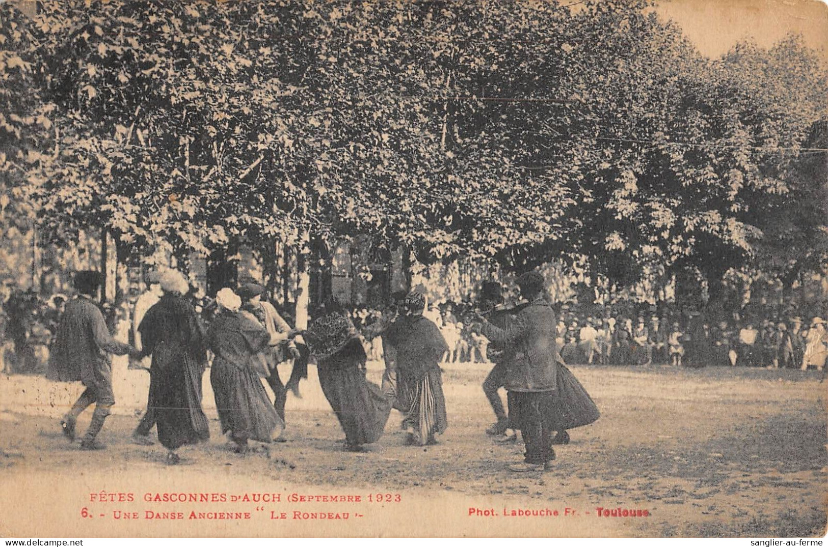 CPA 32 FETES GASCONNES D'AUCH / SEPTEMBRE 1923 / UNE DANSE ANCIENNE / LE RONDEAU - Sonstige & Ohne Zuordnung