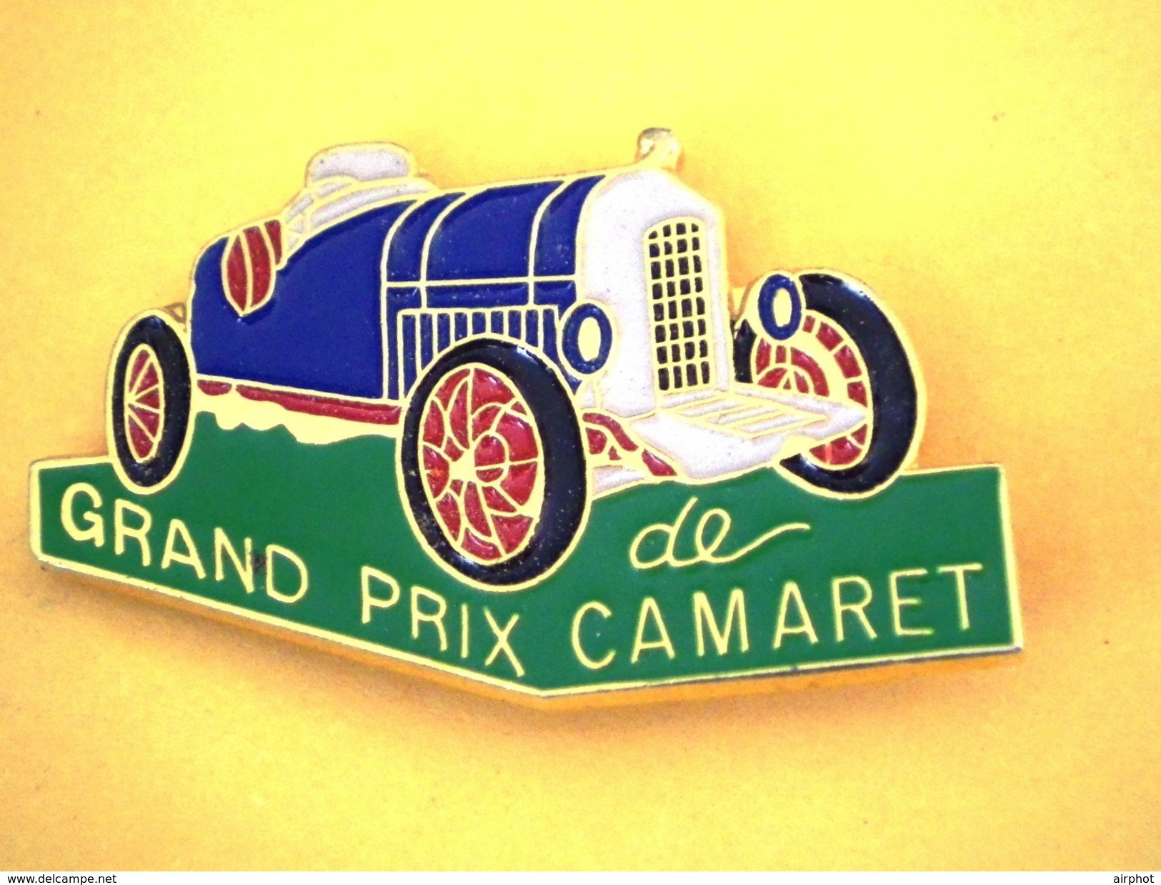 Pin's  GRAND PRIX DE CAMARET - Rallye