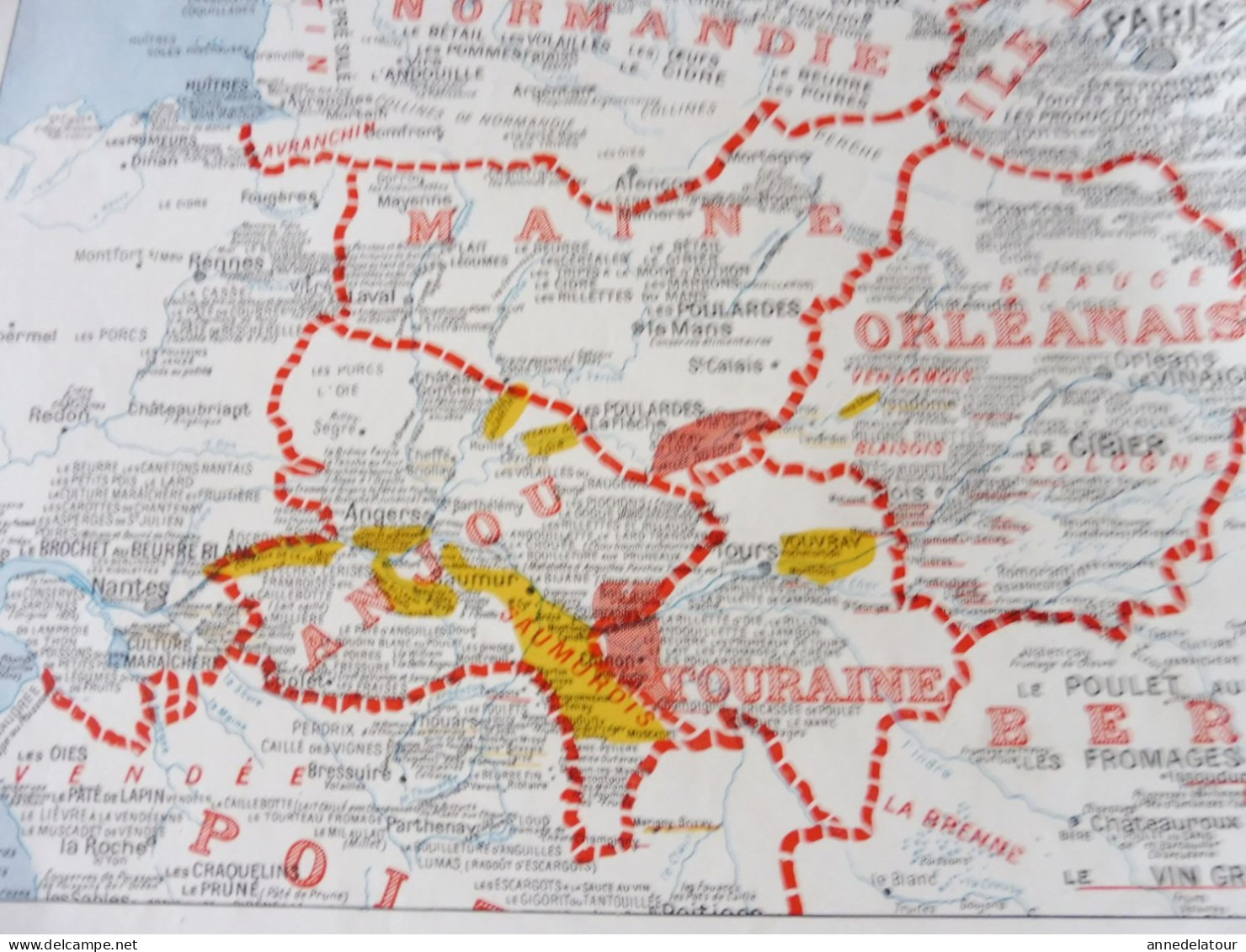 CARTE  GASTRONOMIQUE DE LA FRANCE Par A. Bourguignon ( à Assembler)   Dim. 57 X 38cm   Et  27 X 38cm - Afiches