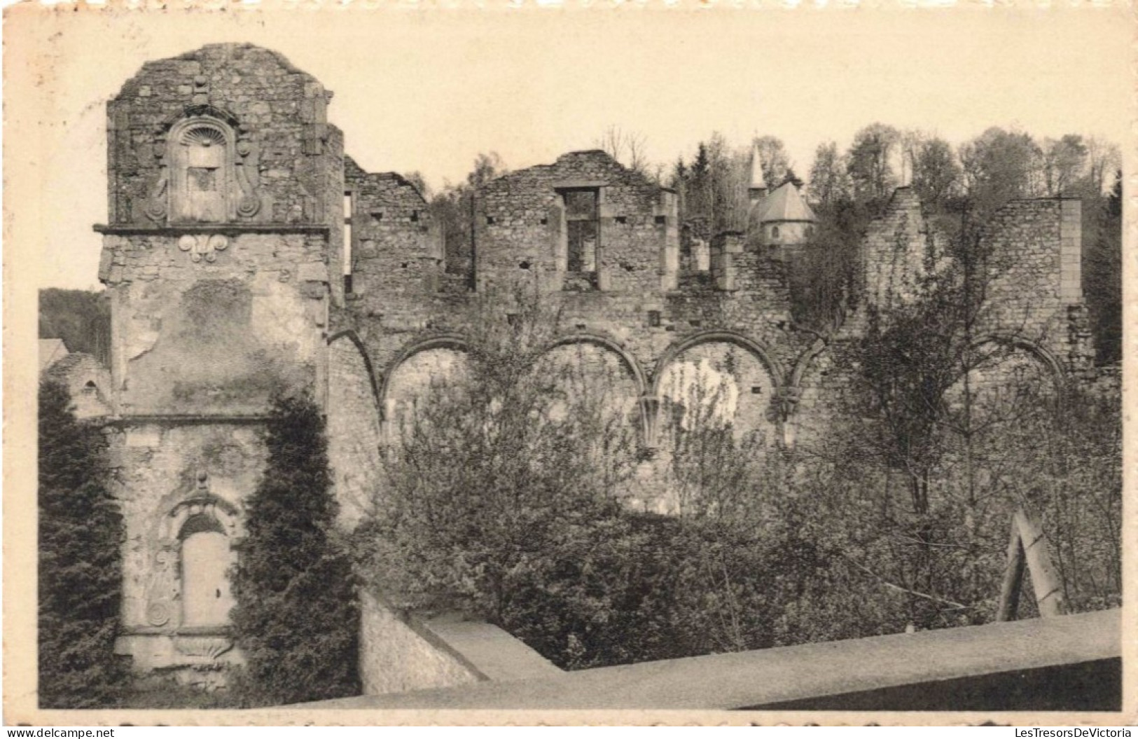BELGIQUE - Florenville - Abbaye ND D'Orval - Vue Sur Les Ruines Et La Chapelle Des Scouts - Carte Postale Ancienne - Florenville