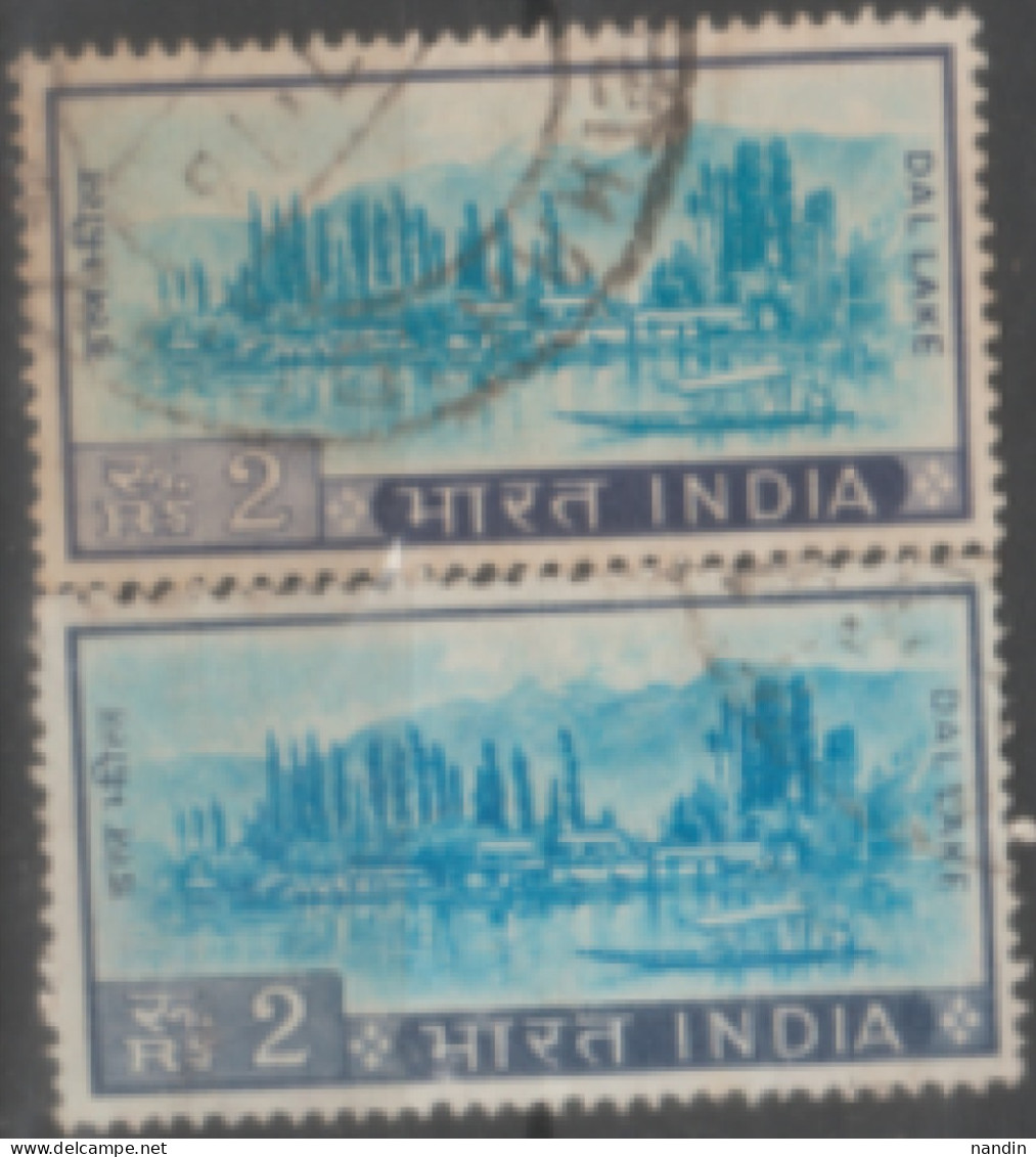INDIA USED STAMP IN TWO DIFFERENT SHADES ON DAL LAKE IN KASHMIR - Collections, Lots & Séries