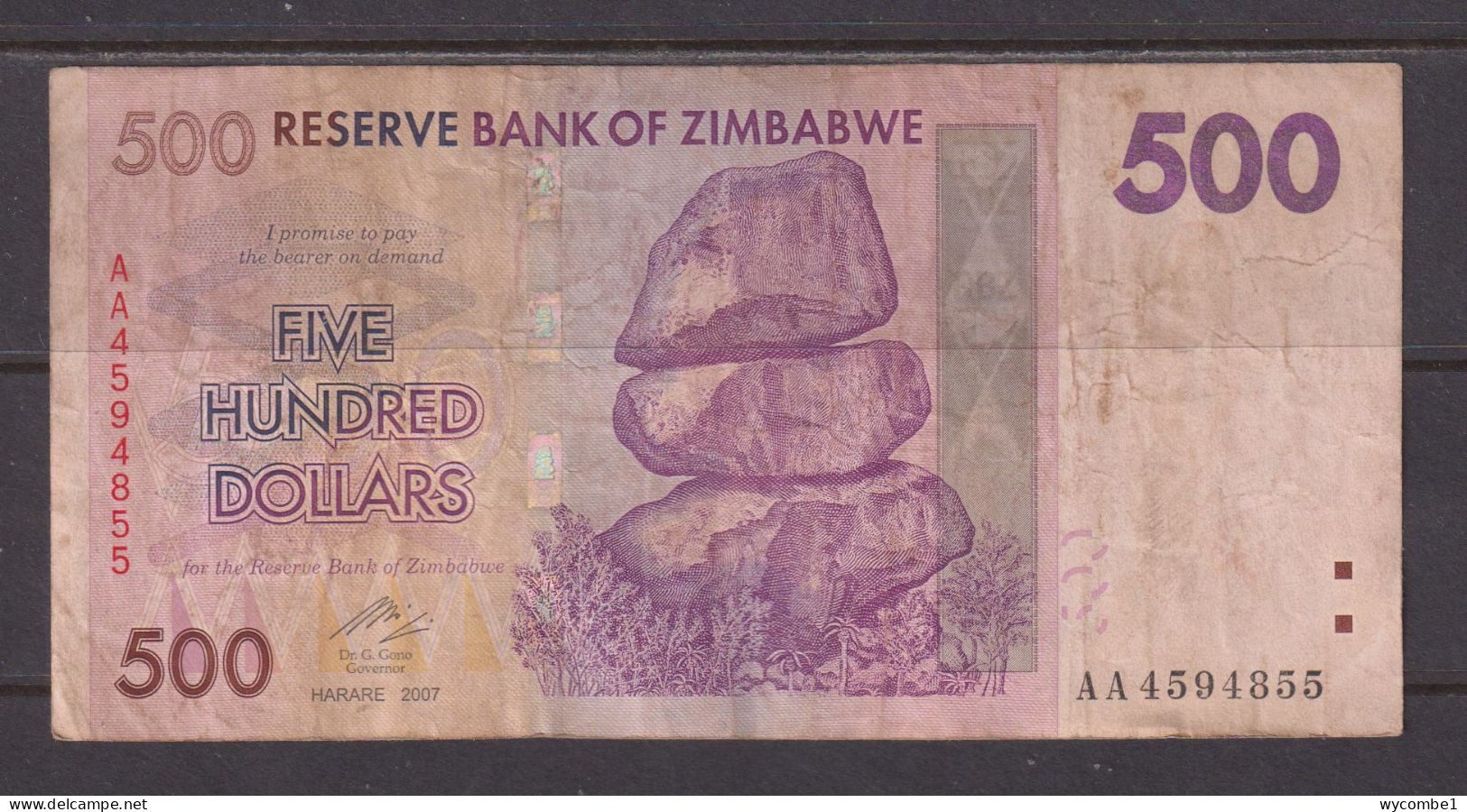 ZIMBABWE - 2007 500 Dollars Circulated Banknote As Scans - Zimbabwe