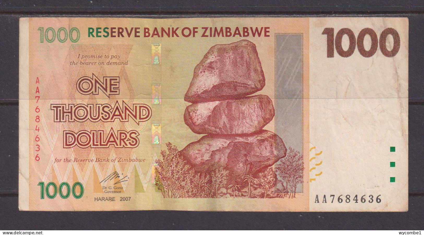 ZIMBABWE - 2007 1000 Dollars Circulated Banknote As Scans - Zimbabwe