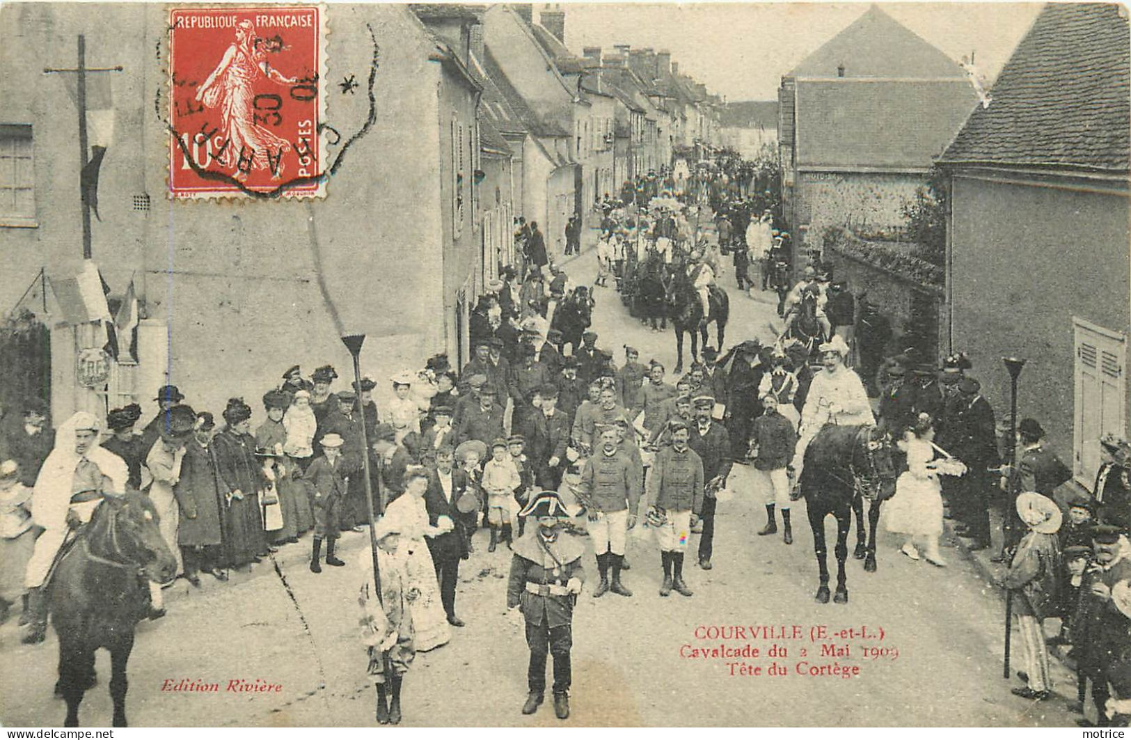 COURVILLE - Cavalcade Du 2 Mai 1909, Tête Du Cortège. - Courville