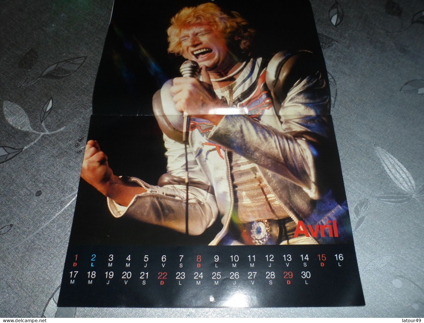 Calendrier  Johnny Hallyday Avec Poster 2018   22 X  30 Cm - Afiches & Pósters