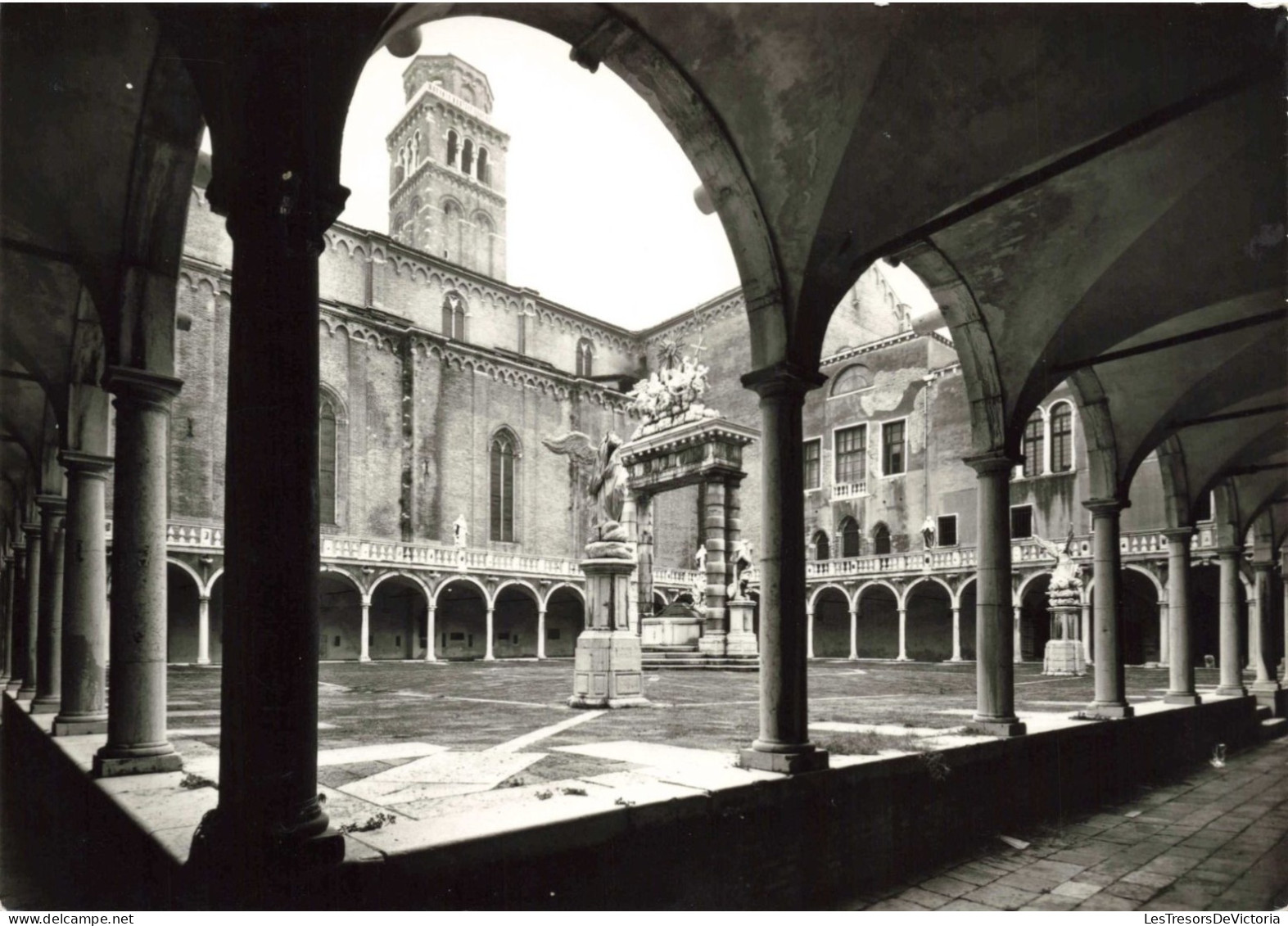 ITALIE - Venezia - Basilica Di SM Gloriasa Dei Frari - Chiostro Della Ss Trinità - Carte Postale Ancienne - Venezia (Venedig)