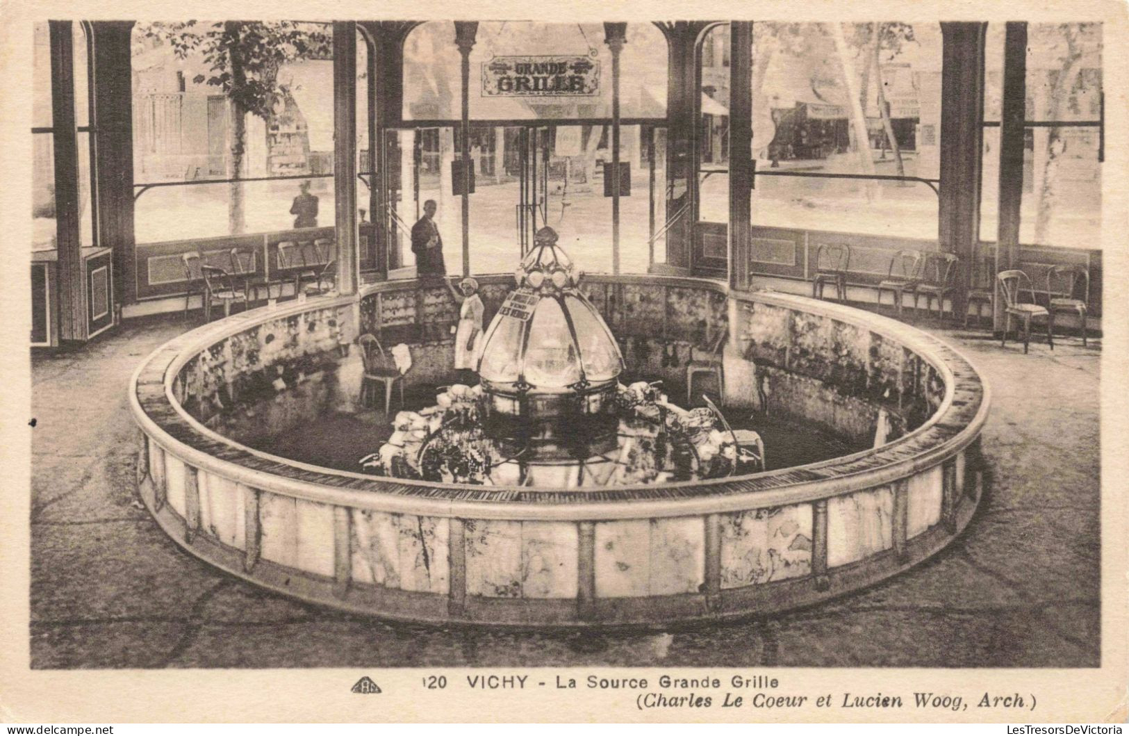 FRANCE - Vichy - La Source Grande Grille - Carte Postale Ancienne - Autres & Non Classés