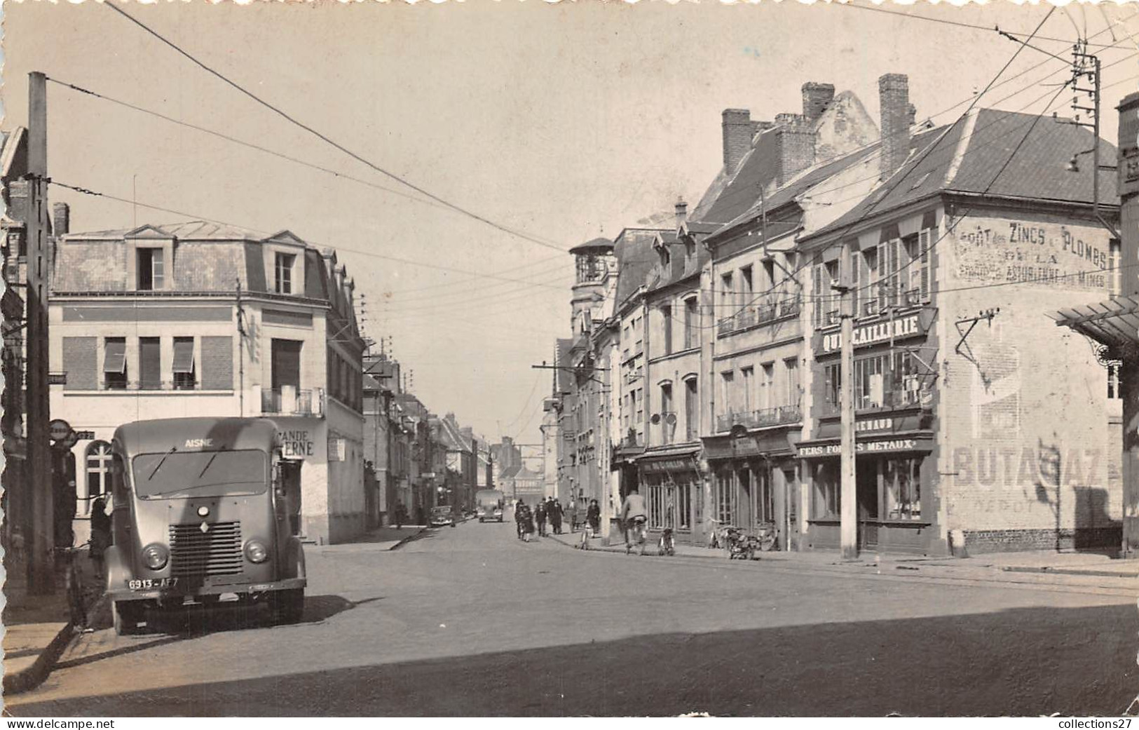 02-LA-FERE- PLACE PAUL-DOUMER , PLACE DES MARCHES - Fere En Tardenois