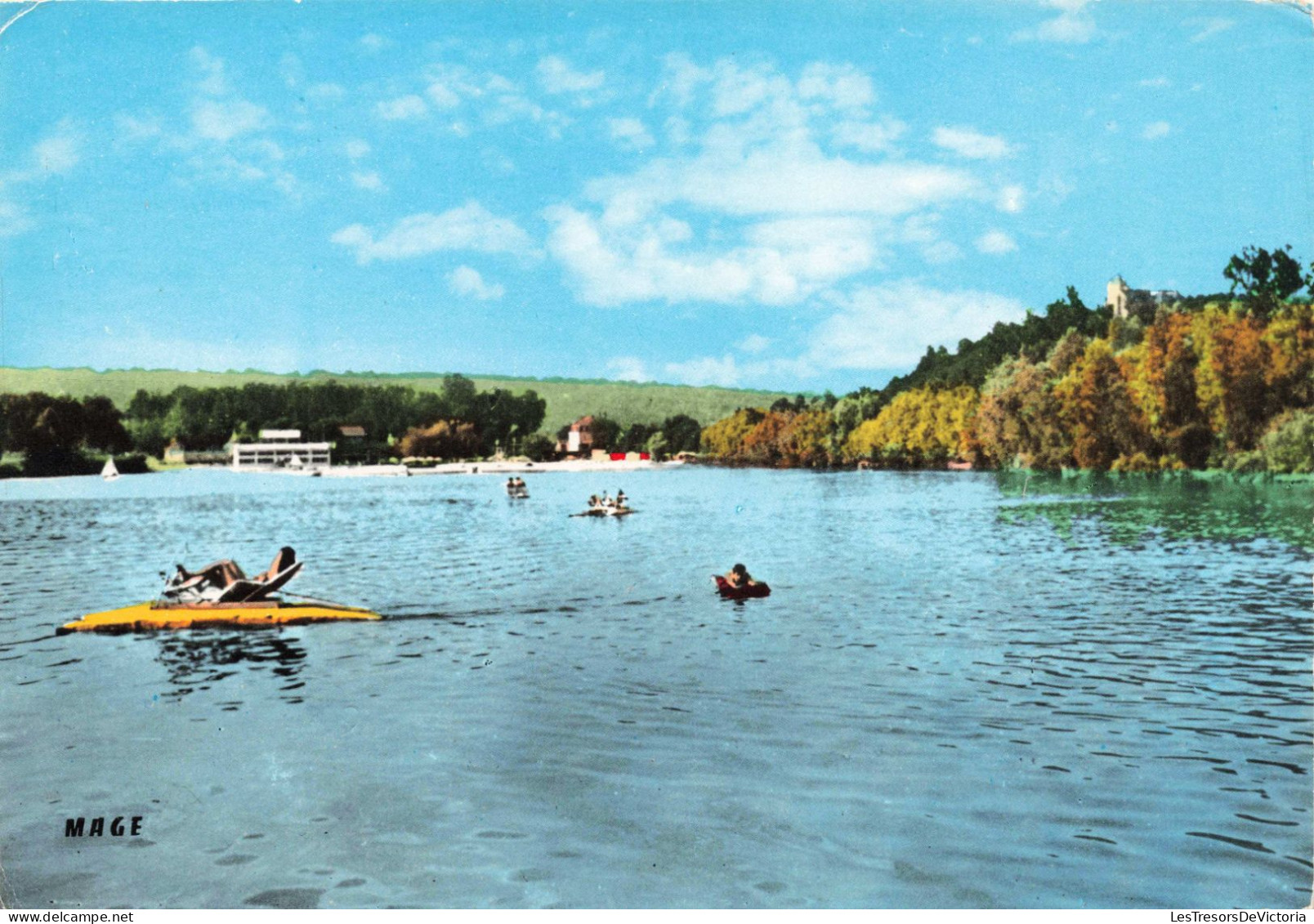 FRANCE - Dun Sur Meuse - Pédalos Au Lac Vert - Colorisé - Carte Postale - Dun Sur Meuse