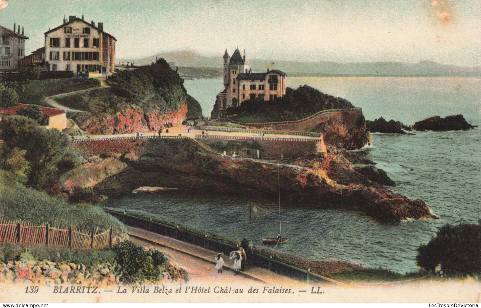 FRANCE - Biarritz - La Villa Belza Et L'hôtel Château Des Falaises - Colorisé - Carte Postale Ancienne - Biarritz