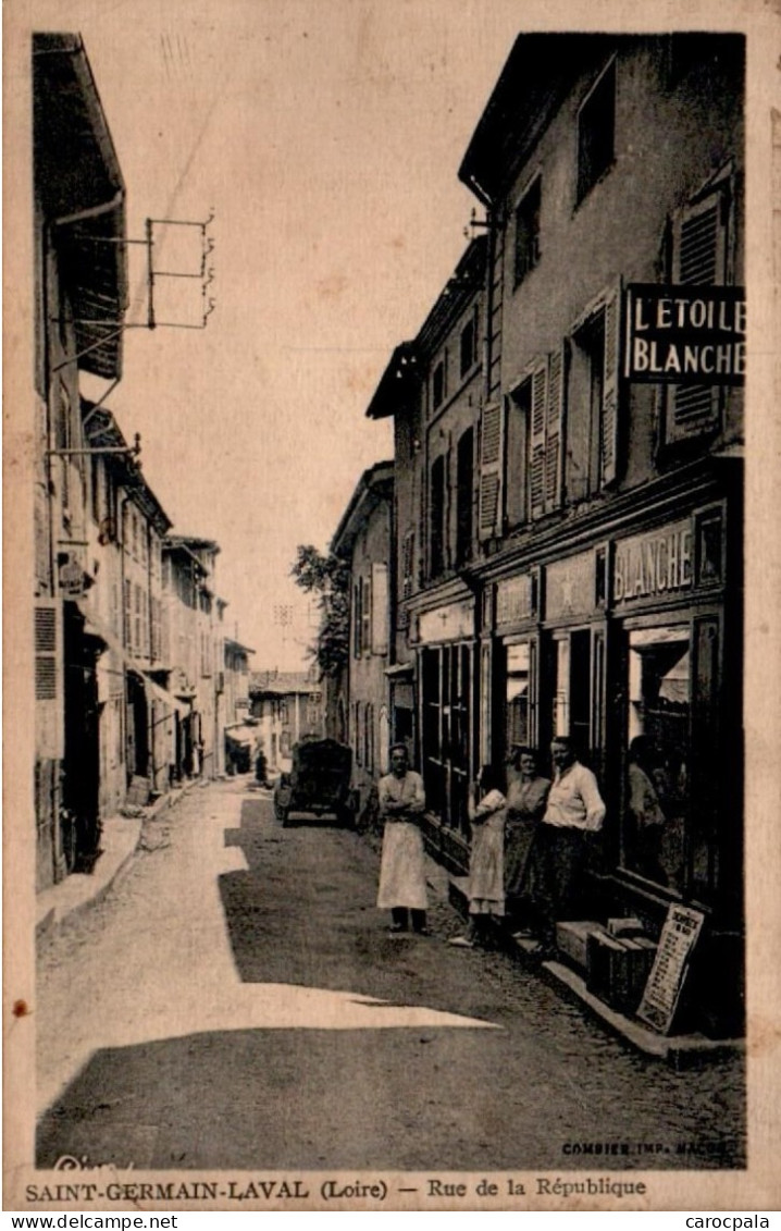 Carte 1930 SAINT GERMAIN LAVAL / RUE DE LA REPUBLIQUE (magasin Animée L'étoile Blanche) - Saint Germain Laval