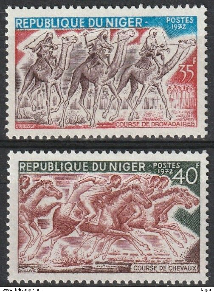 THEMATIC TRADITIONS:  HORSE RACING AND DROMEDARY RACING   -    NIGER - Autres & Non Classés