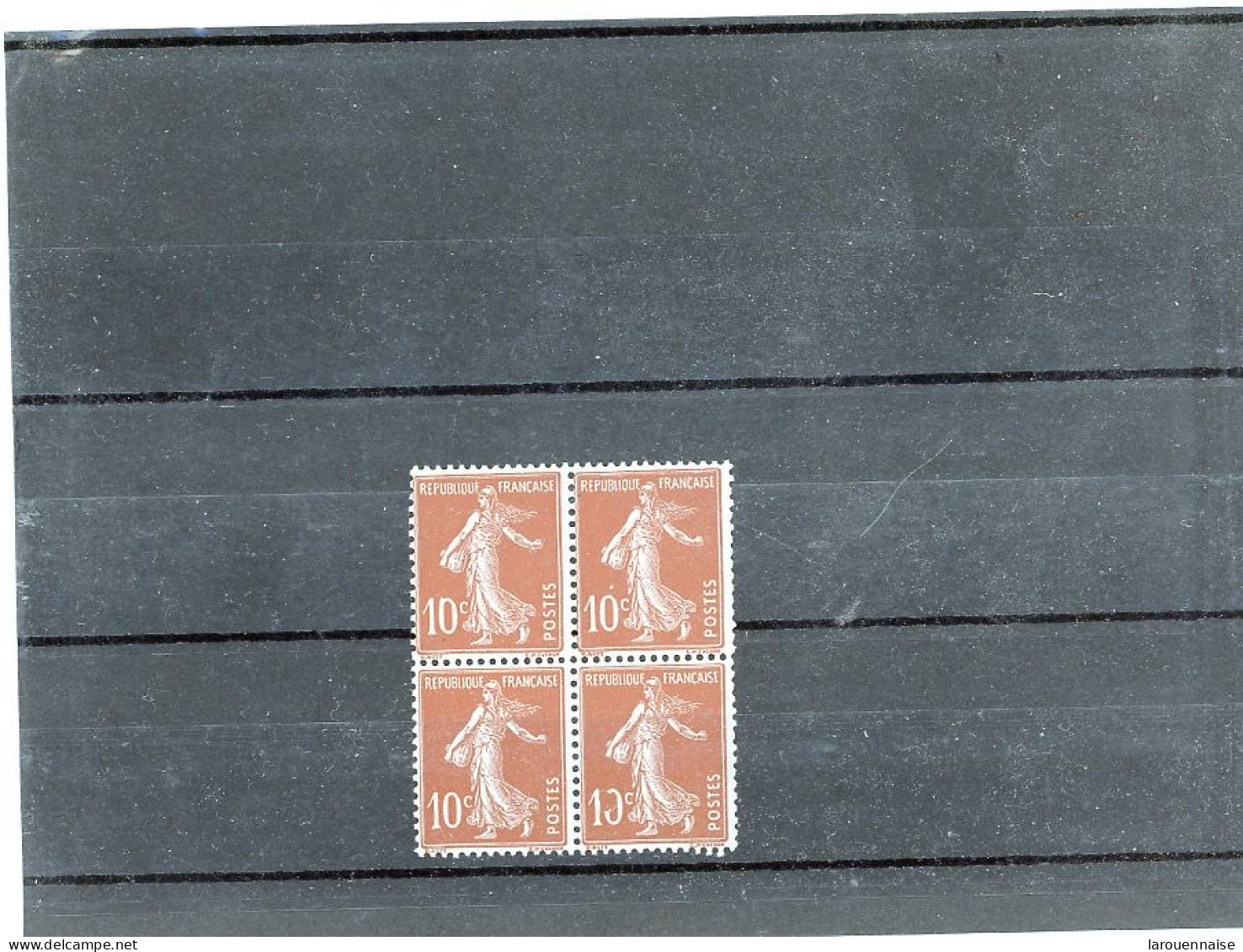 N°138 -10c ROUGE (IA) BLOC DE 4 N** AU 2 -POINT SUR LE 0 DE 10c  -AU 4  O De 10c INCOMPLET - Unused Stamps