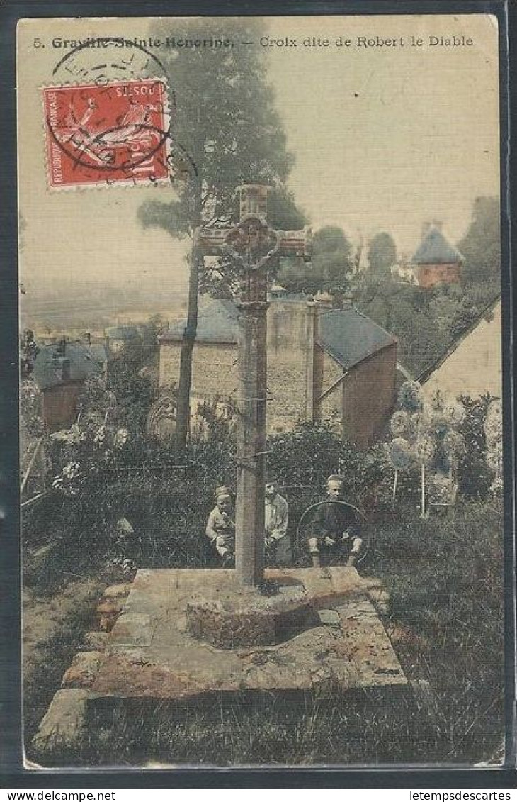 CPA 76 - Graville-Sainte-Honorine, Croix Dite De Robert Le Diable - Graville