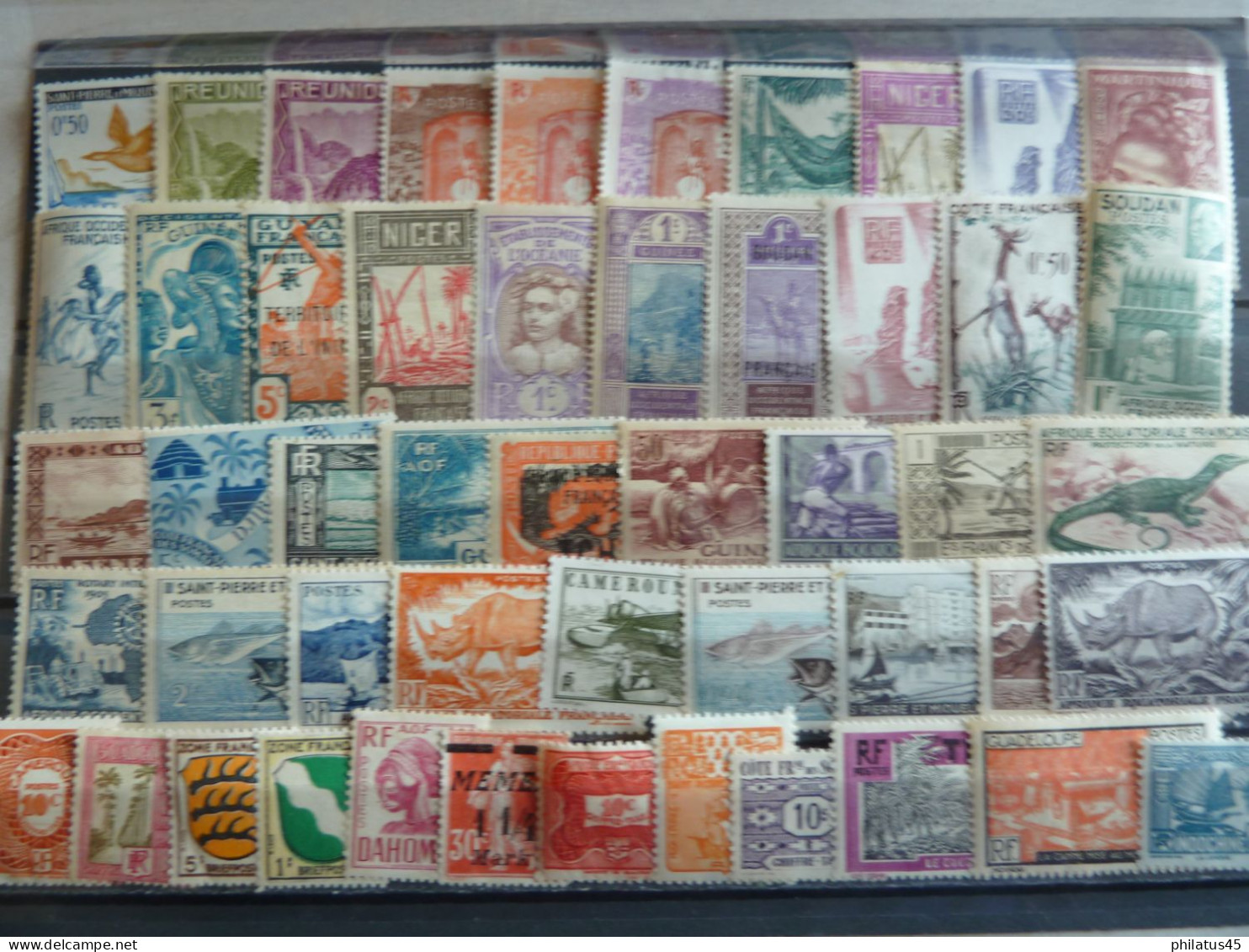 COLONIES FRANCAISES LOT DE 50 TIMBRES NEUFS  **/*/(*) TOUS DIFFERENTS TB - Collections