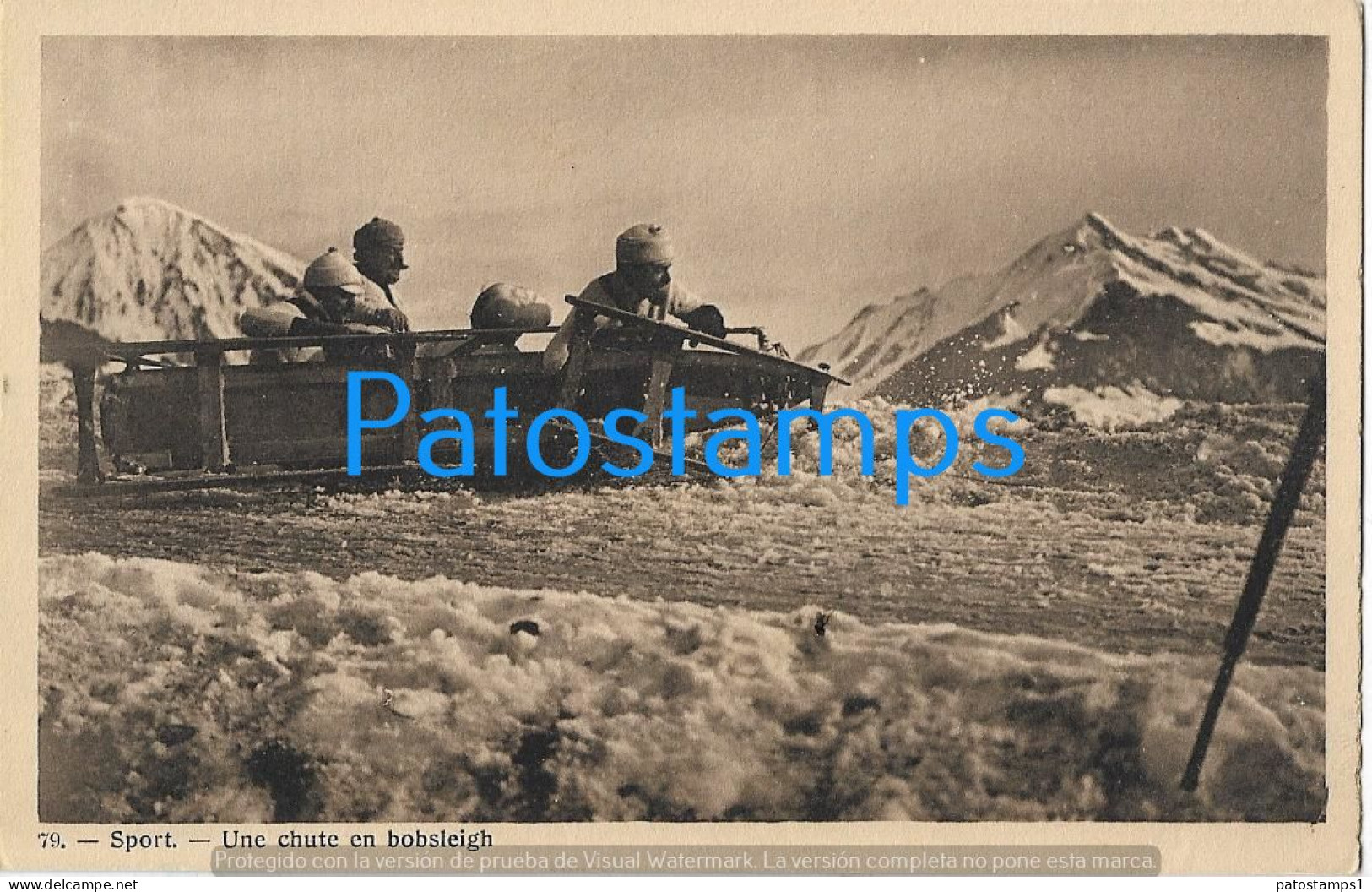 215076 SWITZERLAND SPORTS A FALL IN BOB SLEIGH SLED POSTAL POSTCARD - Port