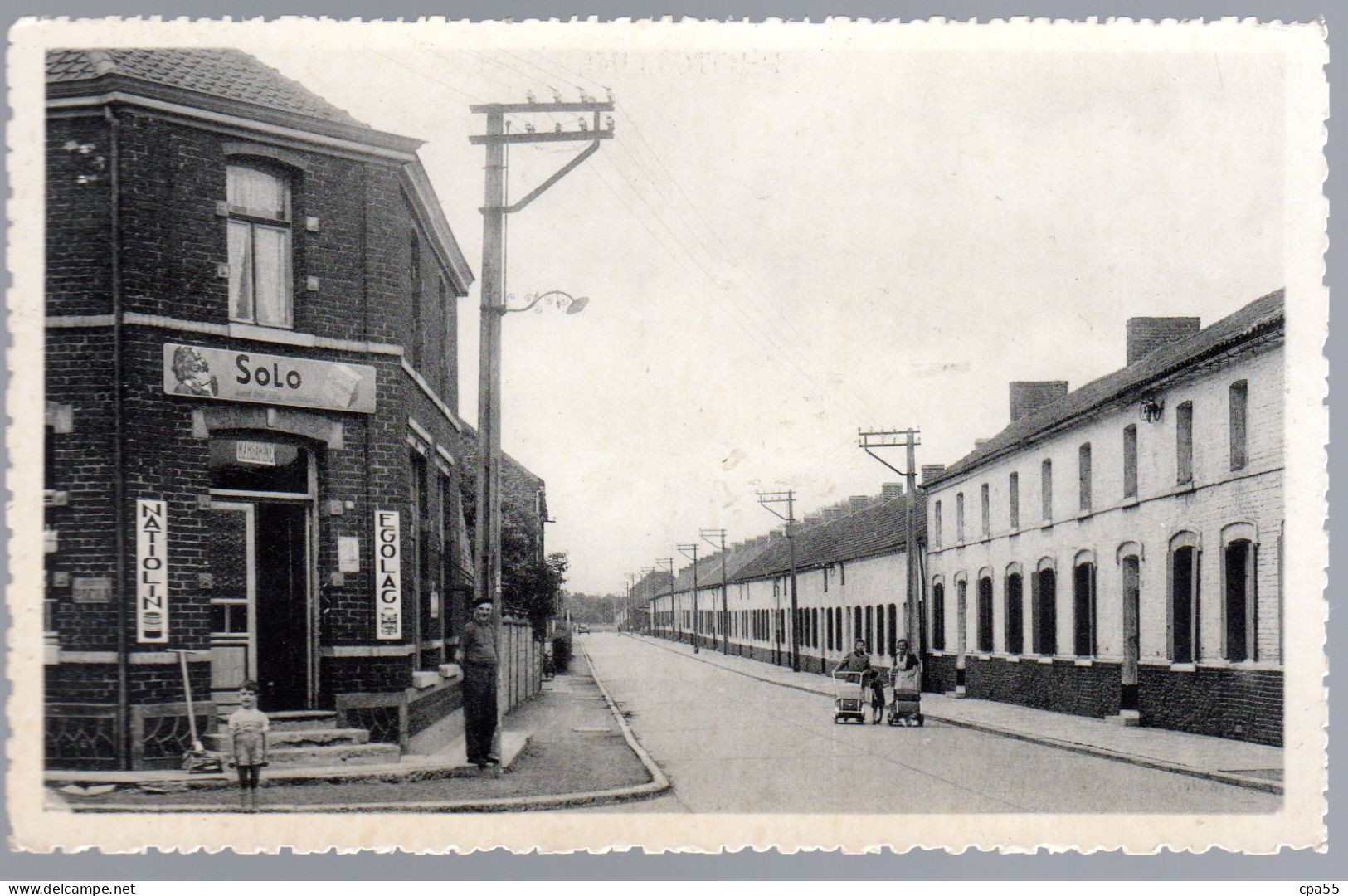 BERNISSART  -  Rue De Mons  -  Coron Jaune  -  Jolie Carte - Bernissart