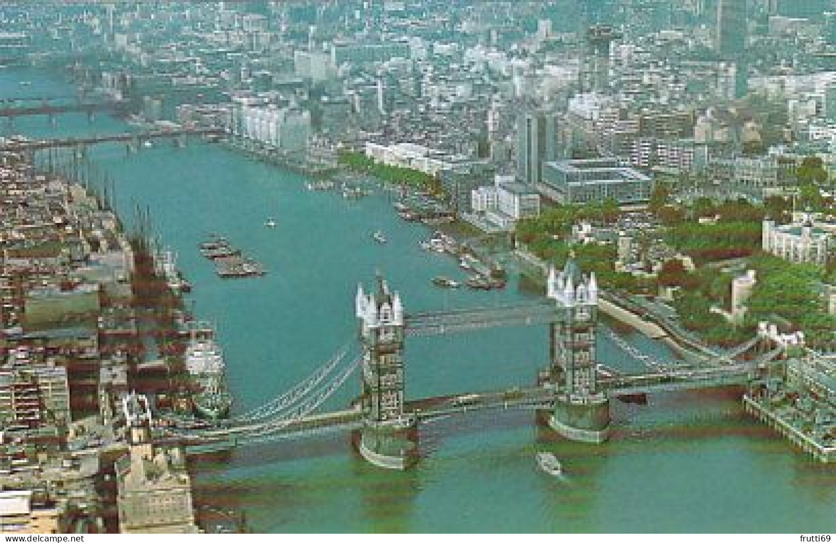 AK 168819 ENGLAND - London - Aerial View Of Tower Bridge And The City Of London - River Thames