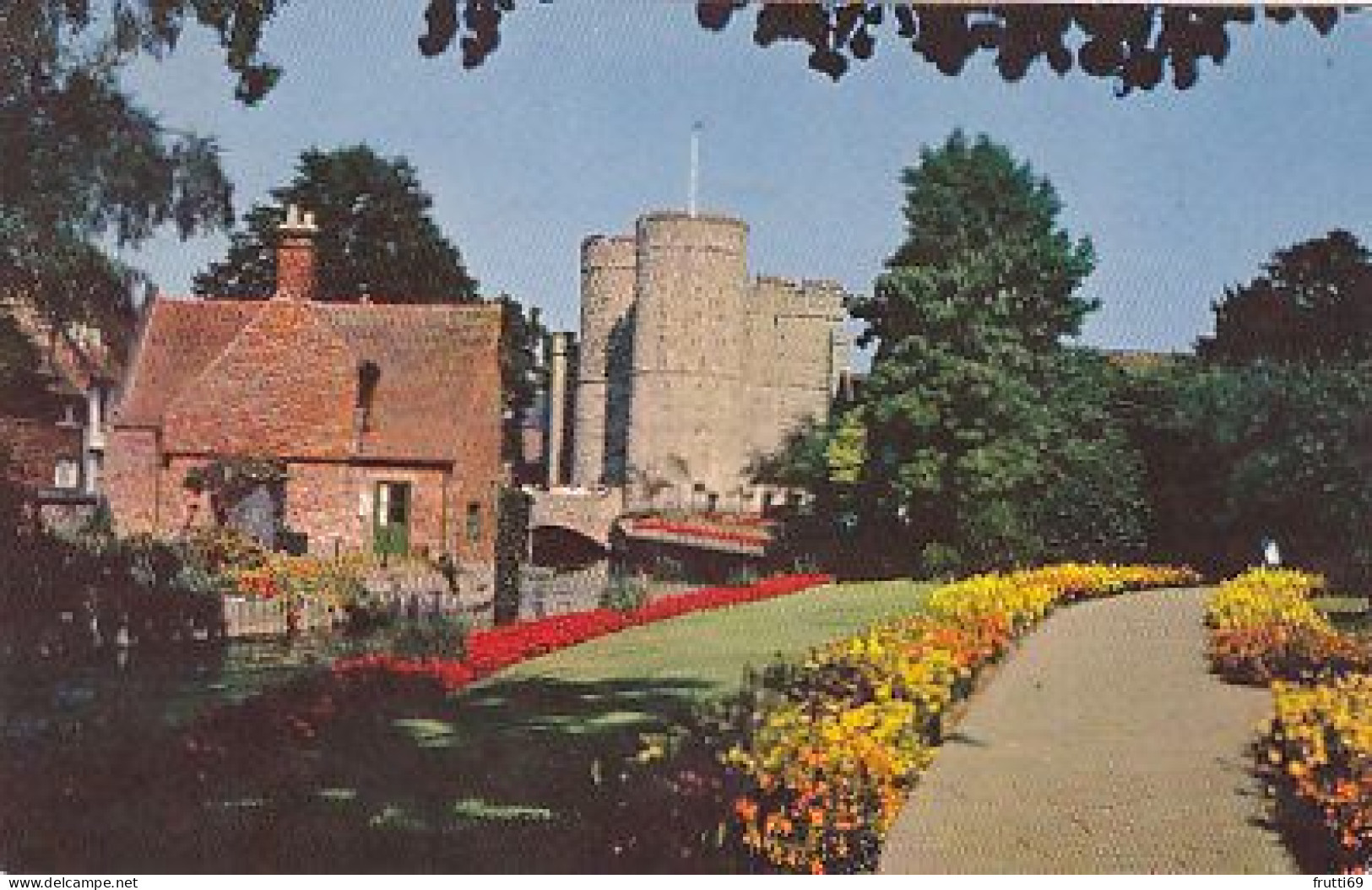 AK 168873 ENGLAND - Canterbury - West Gate Gardens - Canterbury