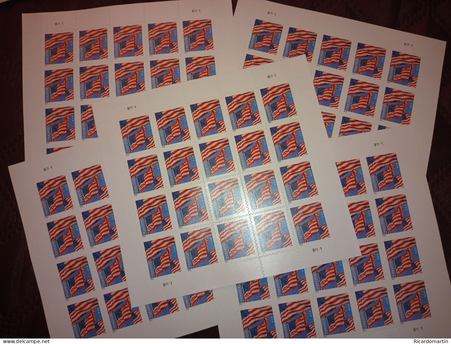 UNITED STATES 100 FOREVER STAMPS, FV $63.00 - Ongebruikt