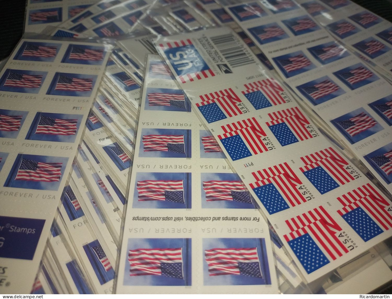 UNITED STATES 100 FOREVER STAMPS, FV $63.00 - Ongebruikt