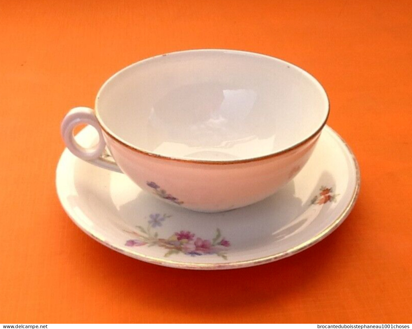 Tasse / Soucoupe à Déjeuner  Porcelaine à Décor Floral  Contenance : 500ml - Altri & Non Classificati