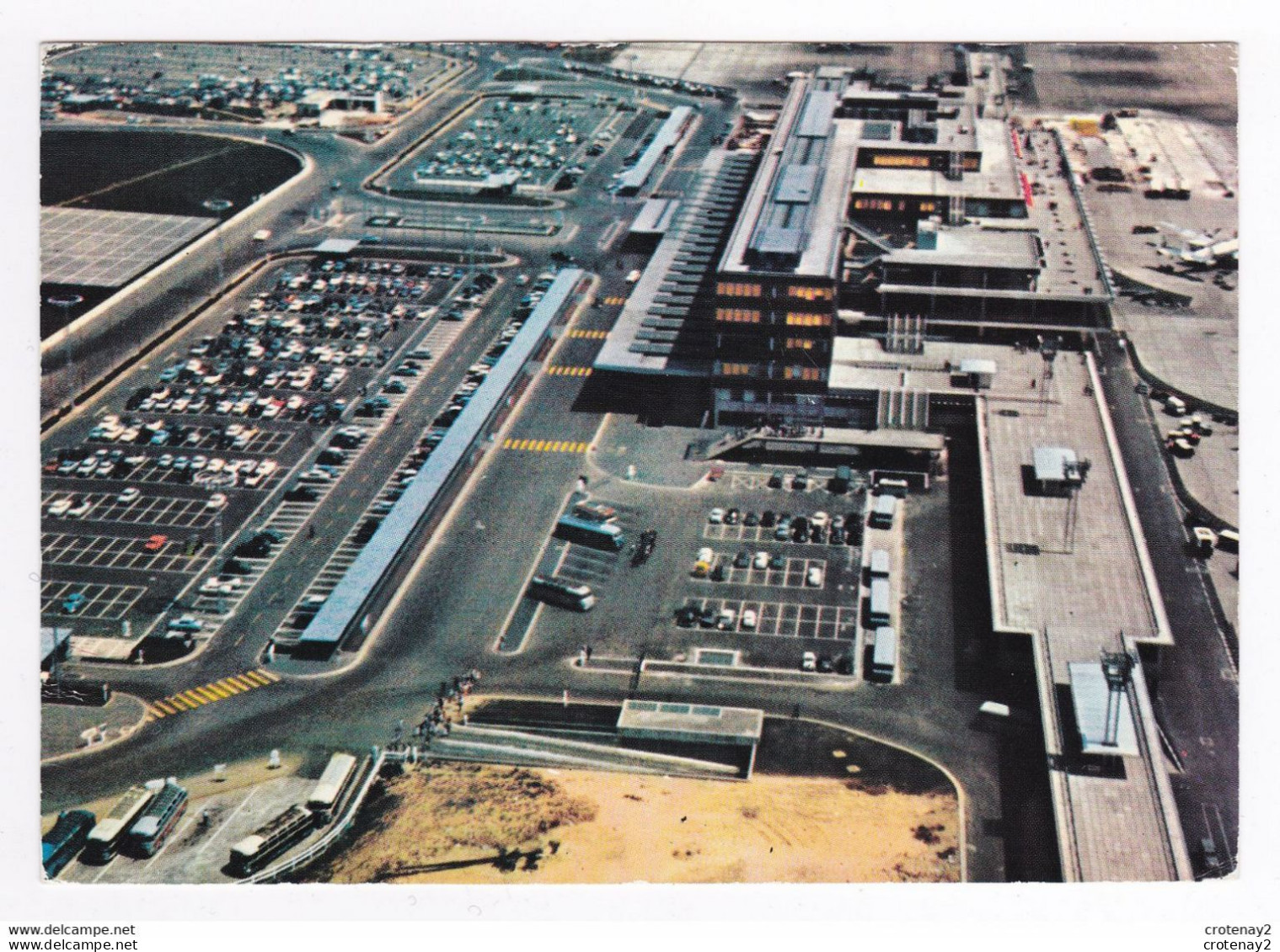 Aéroport De PARIS ORLY En 1965 Vue Générale De L'Aérogare Parkings Cars BUS Anciens VOIR DOS - Aéroports De Paris