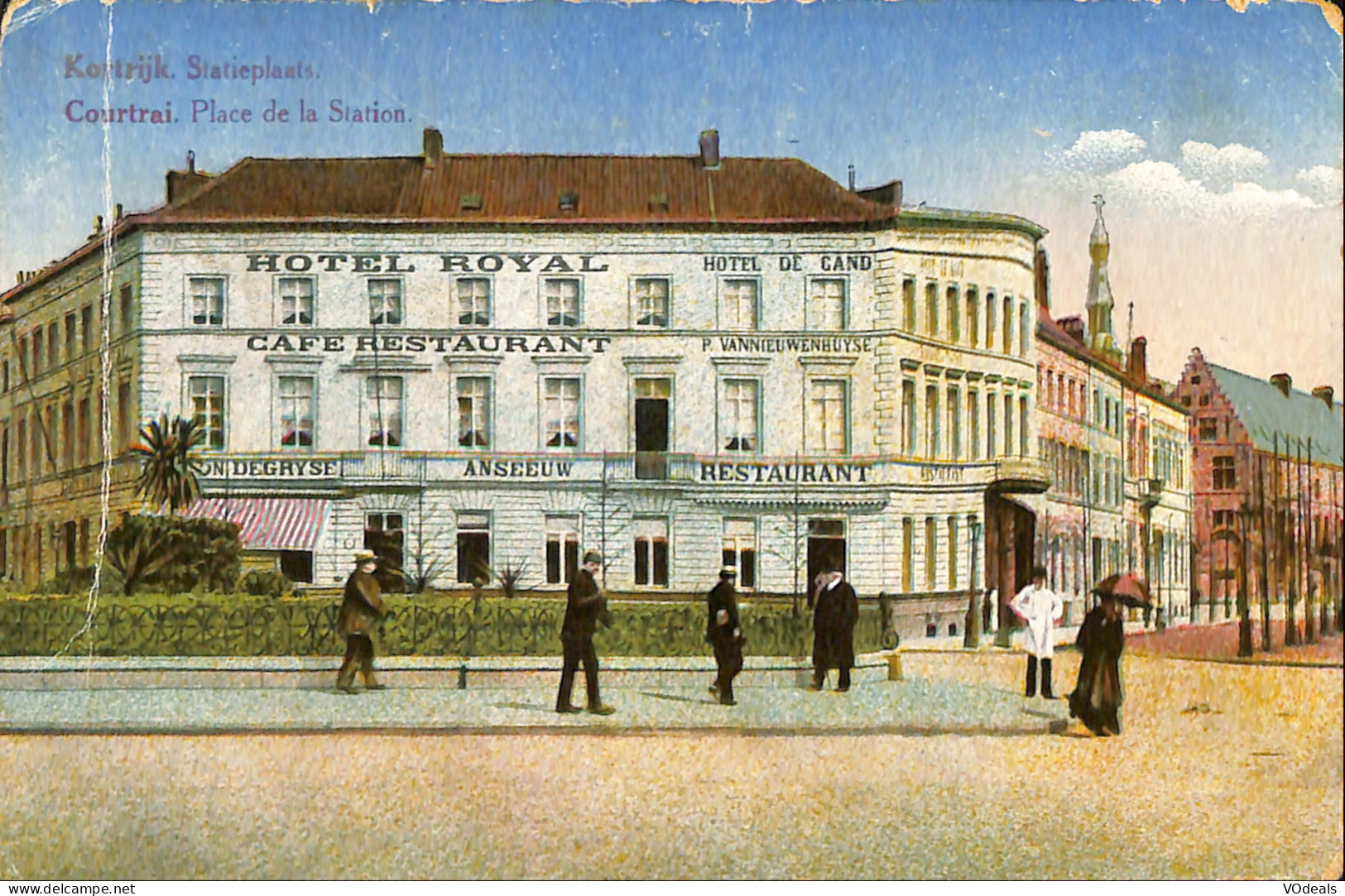 Belgique - Flandre Occidentale - Kortrijk - Courtrai - Place De La Station - Kortrijk