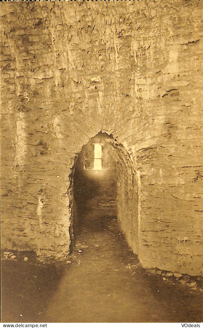 Belgique - Luxembourg - Bouillon - Intérieur Du Château - Voûte Ogivale Oblique En Plein Roc - Bouillon