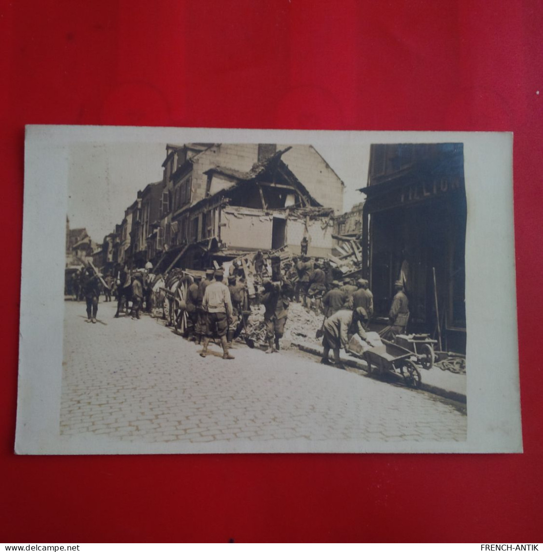 CARTE PHOTO CLERMONTJUILLET 1918 BOMBARDEMENT - Clermont