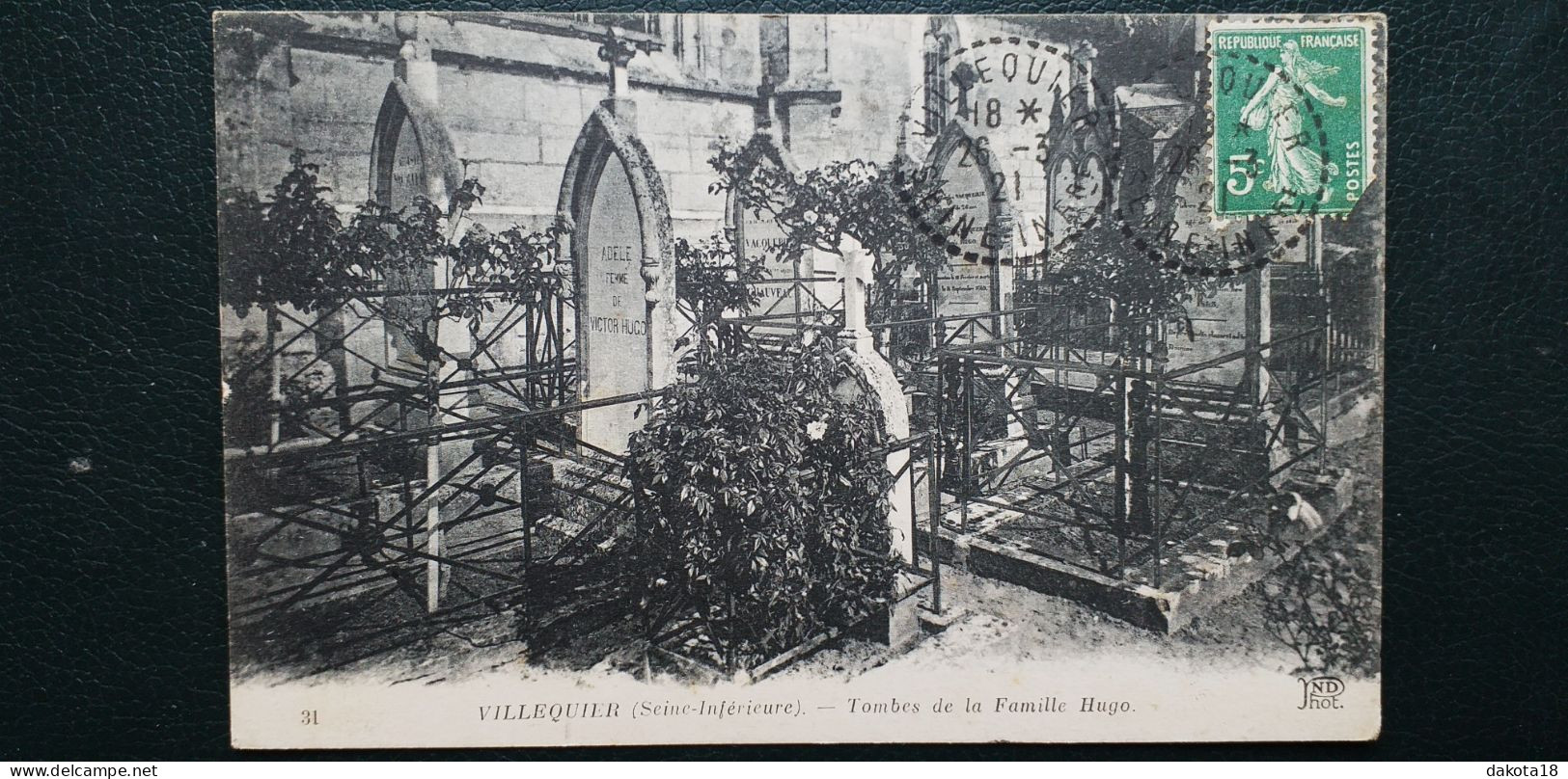 76 , Villequier , Tombes De La Famille Hugo En 1921 - Villequier